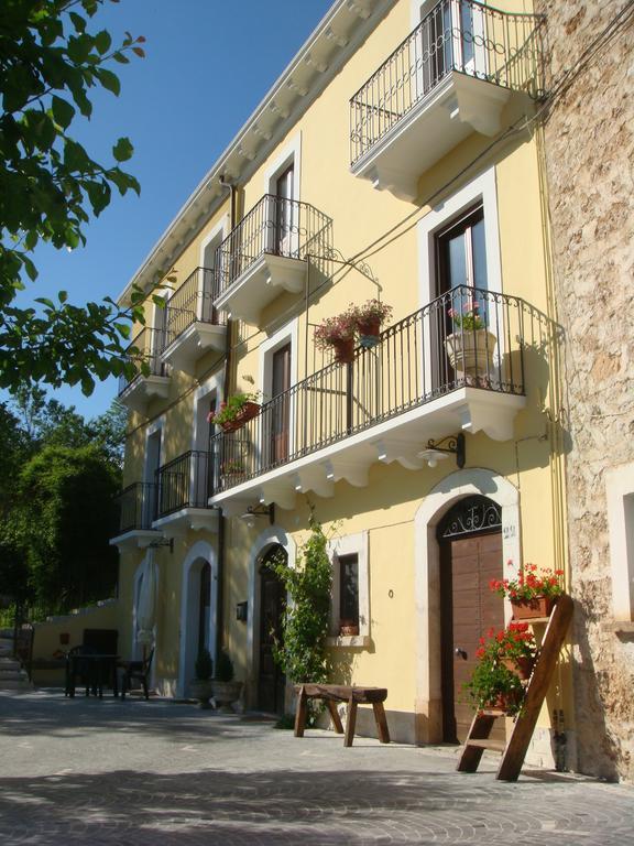 Residence Villa Valsi Santo Stefano Di Sessanio Exterior foto