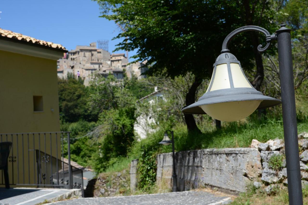 Residence Villa Valsi Santo Stefano Di Sessanio Exterior foto